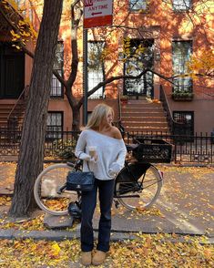 Last years fall outfit favs that i will be repeating 🍂🧸 . . . Fall Inspo, fall outfit ideas, for 2024, Pinterest girl, Pinterest photo ideas, Pinterest inspired, chic aesthetic, American fall, easy fall outfits, New York City fall, upstate New York, outfit inspo, style inspo Fall City Fashion, Fall In Atlanta Outfits, Fall City Girl Outfits, New York Outfits Thanksgiving, Nyc Picnic Aesthetic, Autumn In Nyc Aesthetic, New York City Autumn Outfits, City Girl Fall Outfits, New York November Fashion