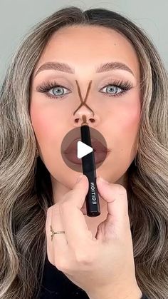 Eloise Dutton on Instagram: "‘X’ button nose contour hack 👏🏼✨ @editioncosmetics_ Sculpting Contour Crayon Shade ‘Frappé’ use code ‘ELOISEBF20’ for 20% off for Black Friday!  @hudabeauty Faux Filter Concealer Nougat & easy bake powder cupcake  @japonesque Brush  __ #beautytips #makeuphacks #makeuptutorial #myedition #beautyhacks #hudabeauty #beautytips #contour #cleanbeauty #nosecontour #makeuptransformation  __ Would you try this hack?" Kosas Concealer, Bad Makeup, Nose Contouring, You're So Pretty, Makeup Tricks, Fancy Makeup, Love Cake, Glam Makeup