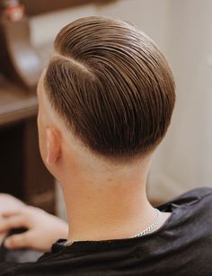 Razor Fade with Slick Side Part Side Part Fade, Razor Fade, Fade Haircut Styles, Best Fade Haircuts, Low Skin Fade, Low Fade Haircut, Side Part Hairstyles, Tapered Haircut, Mens Hair Trends