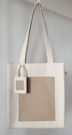 Japanese Canvas Bag, Sewing With Canvas Fabric, Cotton Canvas Tote Bag, Cloth Bag Design Ideas, How To Make Tote Bags, Unique Tote Bag Design, Cute Tote Bag Ideas, How To Make A Tote Bag, Cotton Bag Design