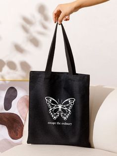 Totes Bag Aesthetic, Black Tote Bag Design Ideas, Black Tote Bag Design, Tote Bag Drawing Ideas, Tote Bag Graphic Design, Tote Bag Drawing, Tote Bags Aesthetic