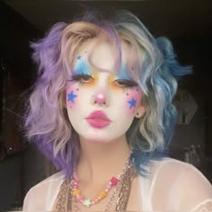 Carnival Inspired Makeup, Cute Jester Makeup, Unique Art References, Rave Clown Makeup, Silly Makeup Ideas, Flower Clown Makeup, Funky Clown Makeup, Clowncore Hairstyles, Clown Core Aesthetic Outfits