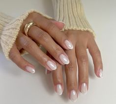 Biab Nails French Tip Designs, Milky White Tips, Milky White Tip Nails, Chrome Nails With French Tips, 2024 French Nails, Off White French Tip Nails, White French Chrome Nails, Milky French Tip Nails, Natural Nail Trends