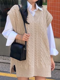 Cable Knit Sweater Vest, Pocket Sweater, Knit Sweater Vest, Pullover Outfit, Sweater Vest Women, Vest Pattern, Dyed Dress, Vest Outfits