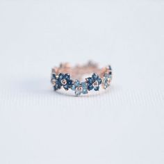 قلادات متدلية, Pretty Rings, Girly Jewelry, Blue Topaz Ring, Topaz Ring, Pretty Jewellery, Womens Jewelry Rings, Cute Jewelry, Ring Verlobung