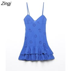 Shipping: Worldwide Express Shipping AvailableDelivery time: 7-15Days Fast ShippingReturns: Fast refund, 100% Money Back Guarantee.Brand Name: ZEVITYSleeve Style: Spaghetti StrapFabric Type: BrocadePattern Type: FloralSilhouette: A-LINENeckline: V-NeckDecoration: EmbroideryStyle: CasualDresses Length: Above Knee, MiniMaterial: AssortedOrigin: Mainland ChinaCN: JiangsuClosure Type: zipperType: CamisoleMaterial Composition: Synthetic fiberWaistline: Natural FactorsSleeve Length(cm): SleevelessSeas Sleeveless Short Dress, Corset Mini Dress, Mini Robes, Vestidos Vintage, Daily Dress, Summer Dresses For Women, Blue Dress, Pretty Dresses, Cute Dresses