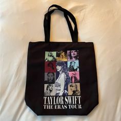 Taylor Swift Eras Tour Tote Bag Taylor Swift Bag, Taylor Swift Red Album, Taylor Swift Black, Trendy Bags For Women, Taylor Swift Red Tour, Student Christmas Gift Ideas, Day Fits