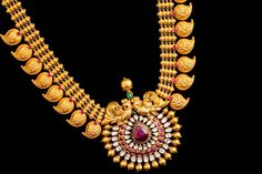 Traditional Mango Necklace - Indian Jewellery Designs South Jewellery Indian Gold Jewellery, 22 Carat Gold Jewellery, Traditional Indian Jewellery, Gold Necklace Indian, Indian Bridal Jewelry, Traditional Jewellery