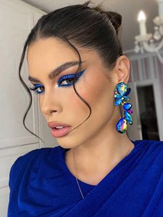 Anastasia Makeup, Exotic Makeup, Maquillage On Fleek, Blue Makeup Looks, Eyeshadow Ideas, Euphoria Makeup, Makeup Drawing, Glossy Makeup, Eye Makeup Pictures