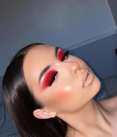 Red Makeup Looks, Christmas Makeup Look, Makijaż Smokey Eye, Smoky Eyes, Dope Makeup