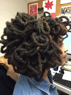 Petal locs Petal Locs, Loc Petal Styles, Large Locs, Locs With Curls, Loc Goddess, Best Hair Dye, Short Locs