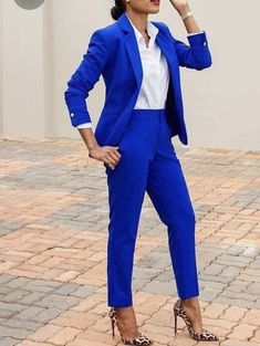 Royal Blue Pants Suit Women, Royal Blue Pants Work Outfit Women, Tailored Suits With Pockets For Office Wear, Royal Blue Suit Women Outfits, Professional Solid Color Suits For Office Wear, Professional Solid Color Office Suits, Solid Color Winter Suits For Office Wear, Winter Office Wear Classic Suit, Winter Office Wear Suits