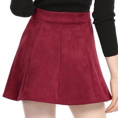 Sleek, simple, and short, this skirt exudes 70s-style charm thanks to wide panels of soft fabric, exposed button closure, and vintage coloring. This skirt features a buttoned front and flaunts an A-line silhouette. It is perfect for pairing with booties and a simple chic top. The skirt with comfortable fabric is paired perfectly with pretty chic heels for a fashionable and sophisticated look. High Waisted Short Skirt, Chic Heels, Chic Top, Simple Chic, Mini Short, Women's Skirts, Short Skirt, Chic Woman, 70s Fashion