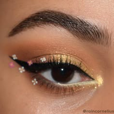 Magical Makeup, Disney Makeup, Colorful Eye Makeup