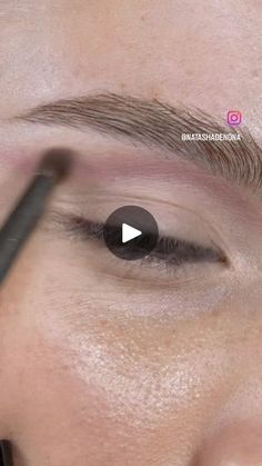 1.8M views · 15K reactions | Make rosa | Make rosa 💗 | By Glamour & Moda e Beleza | Facebook Makeup Videos, Makeup, Make Up