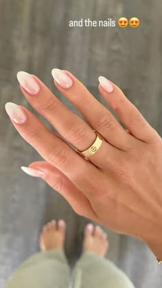 White Tip Gel X Nails, Everyday Nails Gel, Natural Nail Inspo Almond, Non Acrylic Nails Short, Skin Tone Acrylic Nails, Funny Bunny Almond Shape Nails, Gel X Almond Nails Short, Almond Classic Nails, Basic Nail Ideas Short Almond