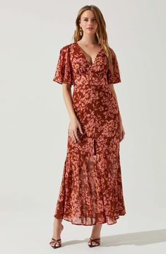 Kenzie Floral Maxi Dress– ASTR the Label Chic Floral Print Midi Dress With Notched Neckline, Chic Midi Dress With Floral Print And Notched Neckline, Fitted Floral Midi Dress With Notched Neckline, Fitted Midi Dress With Floral Print And Notched Neckline, Fall Wedding Outfits, Wedding Guest Style, Guest Attire, Wedding Attire Guest, Astr The Label