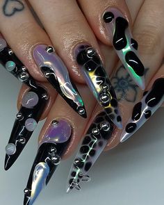 Alien Nails, Witch Nails, Punk Nails, Gothic Nails, Anime Nails, Pretty Gel Nails, Really Cute Nails, Unique Acrylic Nails, Black Chrome