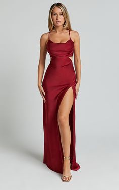 Sophie Midi Dress - Cowl Neck Cross Back Dress in Red Red Wedding Dress Guest, Chic Beach Outfit, Red Satin Prom Dress, Curvy Summer Outfits, Wedding Dress Guest, Body And Style, Red Fitted Dress, Cross Back Dress, Red Wedding Dress