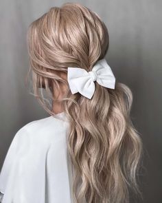 Ponytail Hairstyles For Wedding, Tail Hairstyles, Hear Style, Tail Hairstyle, Inspiration Designs, Preppy Hairstyles, Belle Hairstyle, Girly Hairstyles, Hairstyle Wedding