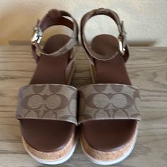 Coach Talulah Platform Sandal Size 7.5 Never Worn, New Condition Coach Sandals, Coach Shoes, Platform Sandals, Women's Shoes Sandals, Shoes Sandals, Size 7, Women Shoes, Sandals, Women Shopping