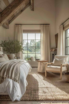 40 Neutral Bedroom Designs for an Earthy Aesthetic Master Rooms Bedrooms, Beige Guest Room Ideas, Guest Room Organic Modern, Ideas For Large Bedrooms, Country Home Aesthetic Bedroom, Earthy Master Bed, Bedroom Inspo Aesthetic Minimal, Natural Style Bedroom Ideas, White And Off White Bedroom