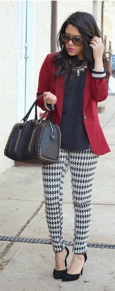 Outfits Leggins, Red Blazer, Looks Chic, Love Affair, Fashion Bloggers, Work Outfits