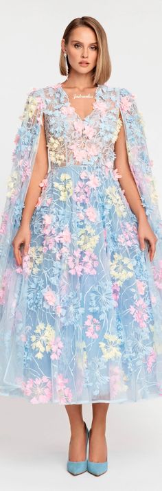 #LightBlue #Pastel #Jadranka #Classy #Floral #Hydrangea #Hortensia  #FashionStyle