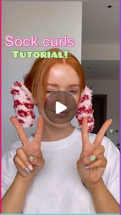 Heat Less Socks Curls, How To Do Heatless Sock Curls Overnight, How To Curl My Hair Overnight, Sock Curls Overnight Long Hair, How To Make Your Hair Curly With Socks, Heatless Curls Tutorial Socks, Sock Hack For Hair, Sock In Hair Curls, Heartless Sock Curls Tutorial