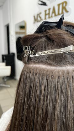 Hair Extension Tips And Tricks, Professional Hair Extensions, Stone Wall Design, Extension Hair, Hair Color Light Brown, Light Hair Color, Business Hairstyles