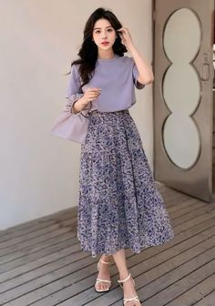 #fashion #skirtfashion #beautyblog #selfcare #purple Work Long Skirt Outfit, Indian Long Dress, Kurti Styles, Long Outfit, Chic Dress Classy, Modesty Outfits, Cute Modest Outfits, Modesty Fashion