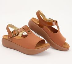 Warm-weather stops for vintage shops, farmer's markets, and local-made ice cream (yay!) are all a go in the stretch-fit Betsie sandal with all-day arch support. From Alegria. Alegria Shoes, Oxford Flats, Oxford Heels, Sandals Brown, Clog Heels, Flip Flop Slippers, Brown Sandals, Leather Buckle, Arch Support