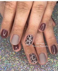 Burgundy Nails With Cheetah Print, Fall Mat Nails Ideas, Nude Leopard Print Nails, Diy Leopard Nails, Labor Nails Mom, Boho Nail Design, Fall Leopard Nail Designs, Fall Simple Nail Designs, Fall Leopard Print Nails