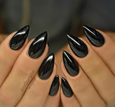 Black Nails For Vacation, Pointy Dark Nails, Fancy Almond Nails Black, Short Pointy Black Nails, Short Sharp Black Nails, Black Sharp Almond Nails, Black Studded Nails, Nails Acrylic Sharp, Nails Acrylic Pointed