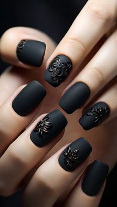 Blush Nails, Black Nail Designs, Halloween Nail Designs, Fall Nail Art, Halloween Nail Art, Nail Designs Spring, Green Nails, Nail Trends, Black Nails