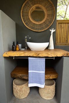 Safari decor by KUKU Interiors African Style Bathroom, African Bathroom Decor Ideas, Safari Tent Decor, Airbnb Tent, Safari Bathroom Ideas, Lodge Bathroom Ideas, Safari Interior Design, Safari Style Decor, Safari Style Interior