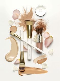 Beauty Fotografie, Fragrance Photography, Beauty Event, Still Life Photographers, Color Corrector, Flat Lay Photography, Makeup Photography