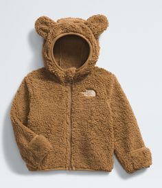 From cool summer nights to crisp fall days, the Baby Campshire Full-Zip Hoodie offers an extra layer of warmth that helps keep everyone smiling. Fully recycled midweight fleece and bear’s ears make it fun and functional, while fold-over mitts at the cuffs give you one less thing to worry about. As a Circular Design style, it’s recyclable with us at the end of its time with them. Kids' Baby (0-24M) [North Face, Northface, thenorthface, the northface, TNF, tnf] The North Face Baby, Toddler Outerwear, North Face Kids, Kids Fleece, Bear Hoodie, Bear Ears, Baby Bear, Kids Sweater, Full Zip Hoodie