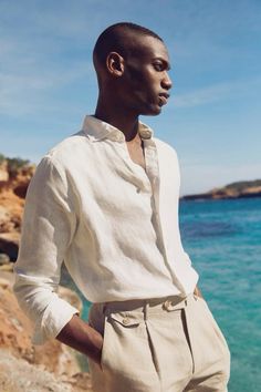 Spring Summer 23, Evening Suit, Minimalist Fashion Men, Male Models Poses, Mens Casual Outfits Summer, Men Stylish Dress, Linen Shirts, Mens Outfit Inspiration, Cool Outfits For Men