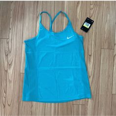 New With Tags Nike Running Top, Cute Gym Outfits, Nike Tank, Nike Tank Tops, Tennis Clothes, Running Tops, Nike Blue, Dream Clothes, Active Wear Tops