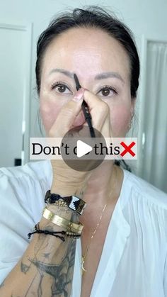 Jasmine Kidd on Instagram: "Don’t do this❌ and don’t do that❌  but If you do, no worries, you can make adjustments! • SAVE and SHARE the LOVE 💗  • Products @anastasiabeverlyhills Brow wiz>ash brown • #Eyebrows #browexpert #reels  #eyebrowartist #browtips #brows #browsonpoint #browsonfleek #browshape #browgame #browartist #fullbrows #beauty #beautyblog  #makeupartist  #ilovemakeup #beforeandafter #browshaping #browspecialist #archaddicts" Turmeric Skin Care, Short Hair Updo Tutorial, Eyebrow Makeup Tutorial, Brown Eyebrows, Beginners Eye Makeup, Brows On Fleek