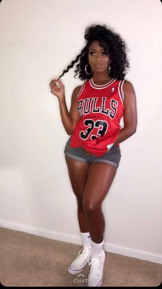 Jersey And Jordans Outfit, Basketball Jersey Outfit Girl, Jersey Outfit With Shorts, Women Jersey Outfit Basketball, Jordan Jersey Outfit Women, Style Basketball Jersey Women, Bulls Jersey Outfit Woman, Nba Jersey Outfit Woman, How To Style A Basketball Jersey Women