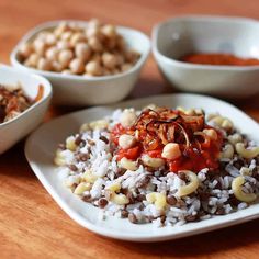 an image of egyptian cuisine with rice and beans