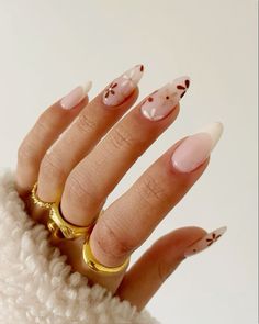 nail inspo <333 Fall Nails Pastel, French Tip Almond Nails With Design Fall, Flower Print Nail Art, Tan Floral Nails, Aesthetic Nails Flower, Autumn Nails Flowers, Neutral Pattern Nails, Brown French Tip Nails With Flowers, Minimal Floral Nails