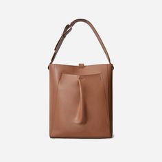 Everlane Best Work Bag, Leather Studio, Color Block Tote, Studio Bag, Best Tote Bags, Spring Capsule Wardrobe, Fall Accessories, Work Bags, Doc Martens