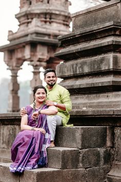 Wedding Couple Poses Temple, Couple Pose In Temple, Pre Wedding Shoot In Temple, Traditional Poses For Photoshoot Couple, Traditional Temple Couple Photoshoot, Couple Shoot In Temple, Temple Shoot Poses