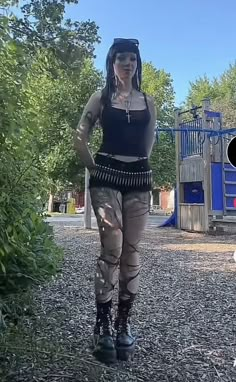 Glitter Grunge Outfit, Destressed Clothing, My Metal Outfits, Outfits With Colorful Tights, Grindcore Outfit, Summer Outfits Punk, Y2k Punk Outfits, Metal Aesthetic Outfit, Thick Goth Outfits