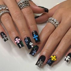 Vivienne Westwood Inspired, Cross Nails, Heart Nail Designs, Back To School Nails, Hard Nails, School Nails, Exotic Nails, Acrylic Nails Coffin Short, Acrylic Nails Coffin