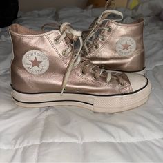 Rose Gold Converse Lightly Used Rare Men’s:8 Women’s:10 Authentic Converse Ctas Lift Hi 562773c Platform Rose Gold Converse, Gold Converse, All Star Converse, Star Converse, All Stars Converse, Womens Converse, Chuck Taylor All Star, Converse Shoes, Chuck Taylor