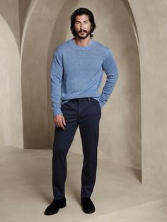 Athletic Rapid Movement Chino | Banana Republic Mens Banana Republic Outfits, Banana Republic Men Outfits, Banana Republic Outfits Men, British Mens Fashion, Banana Republic Outfits, Interchangeable Wardrobe, Banana Republic Style, British Style Men, Banana Republic Men